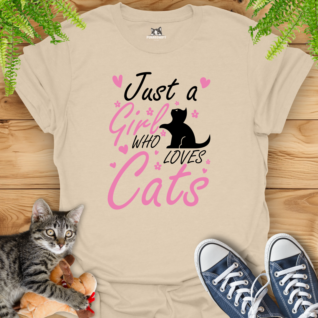 Just a Girl Who Loves Cats T-Shirt